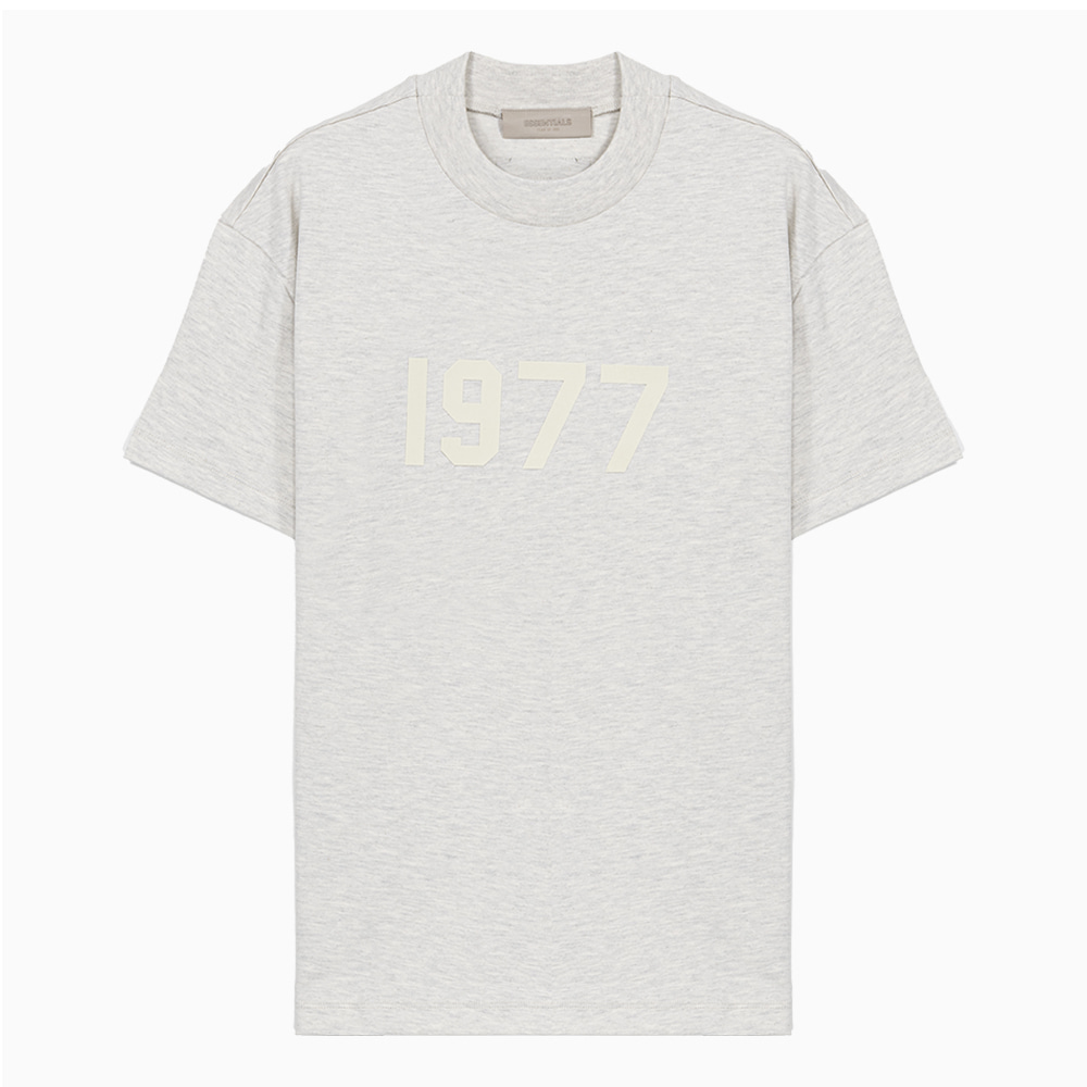 밀라노상인 ESSENTIALS (당일) 22FW 피어오브갓 에센셜 1977 라이트 오트밀 반팔 티셔츠 125BT212002F
